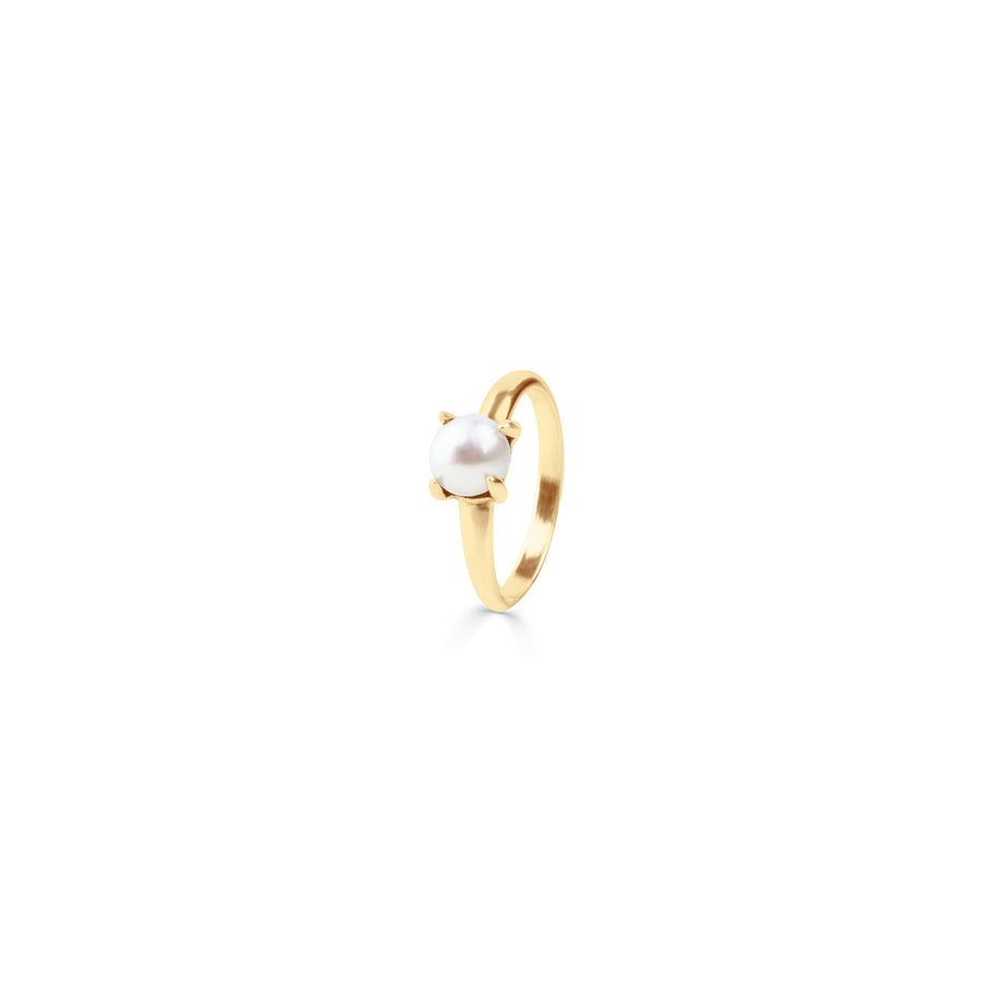 Luna Sterling Yellow Gold Pearl Ring